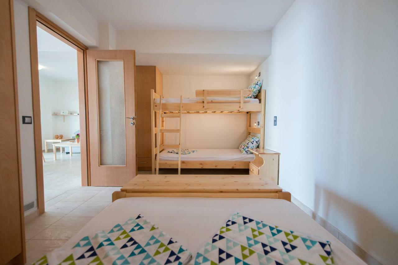 Konaki Apartments Kerames Bagian luar foto